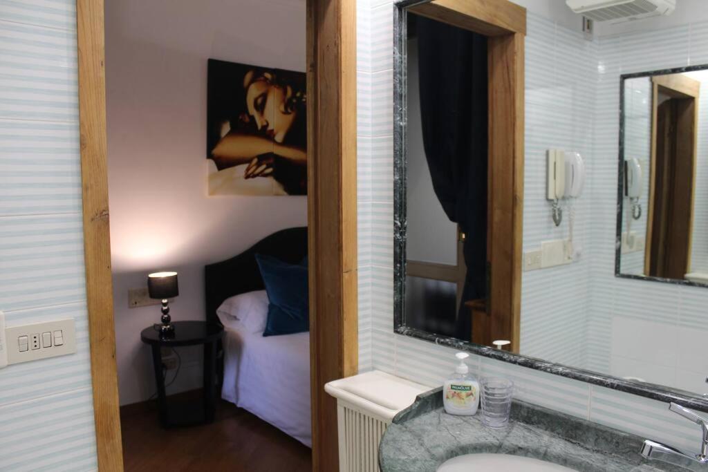Blue Navona Two Bedroom Apartment - Topcollection Róma Kültér fotó